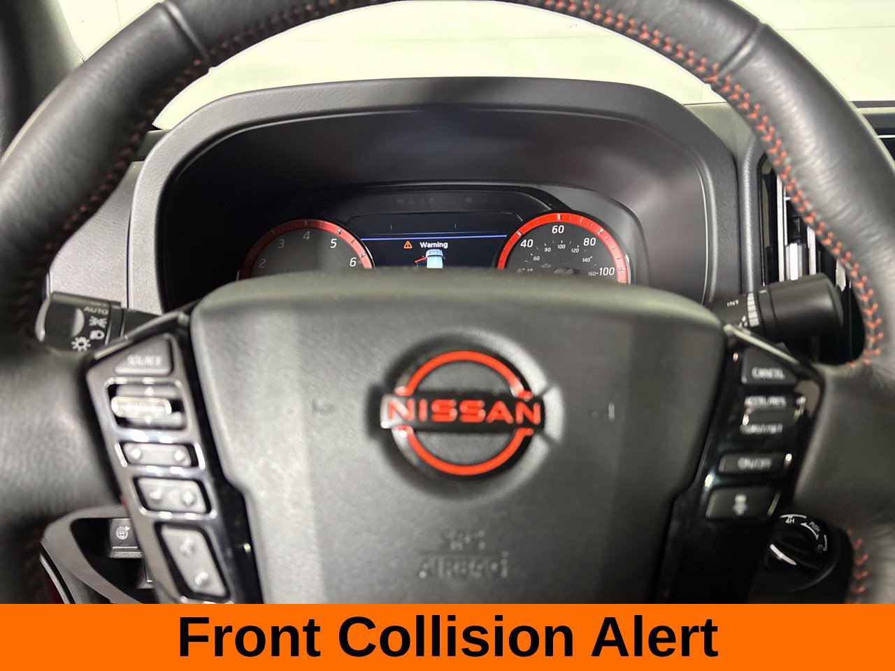 Used 2025 Nissan Frontier PRO-4X w/ Interior Protection Package AWD/4WD image 15