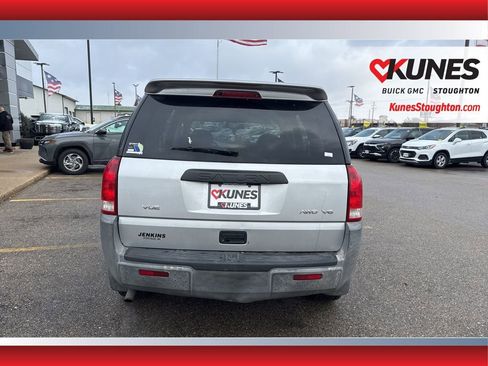 Used 2002 Saturn Vue AWD V6 image 8