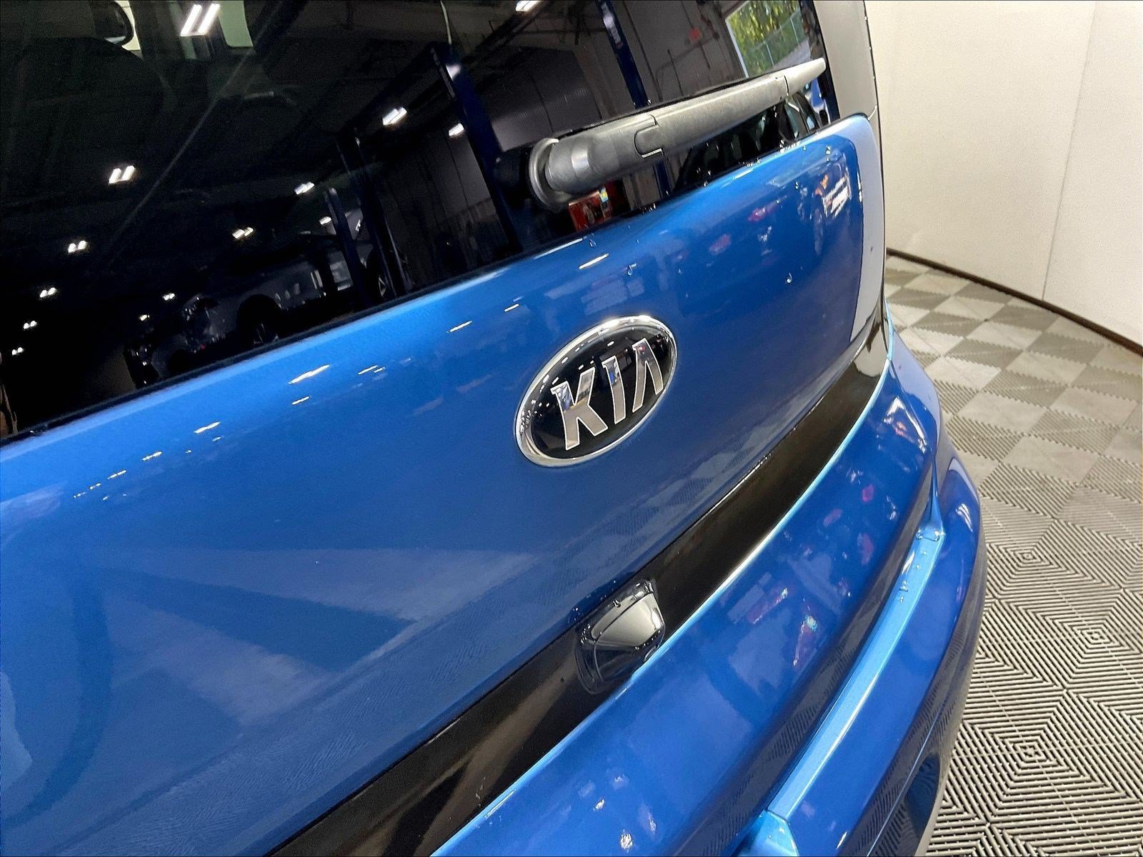 Used 2019 Kia Soul + FWD image 24