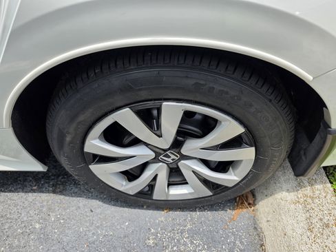 Certified 2023 Honda Civic LX image 5