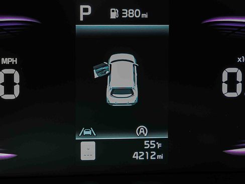 Certified 2025 Kia Soul LX w/ LX Technology Package image 10