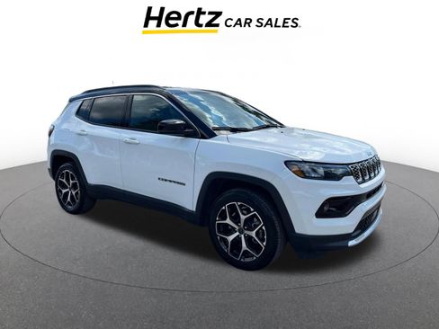 Used 2025 Jeep Compass Limited image 1