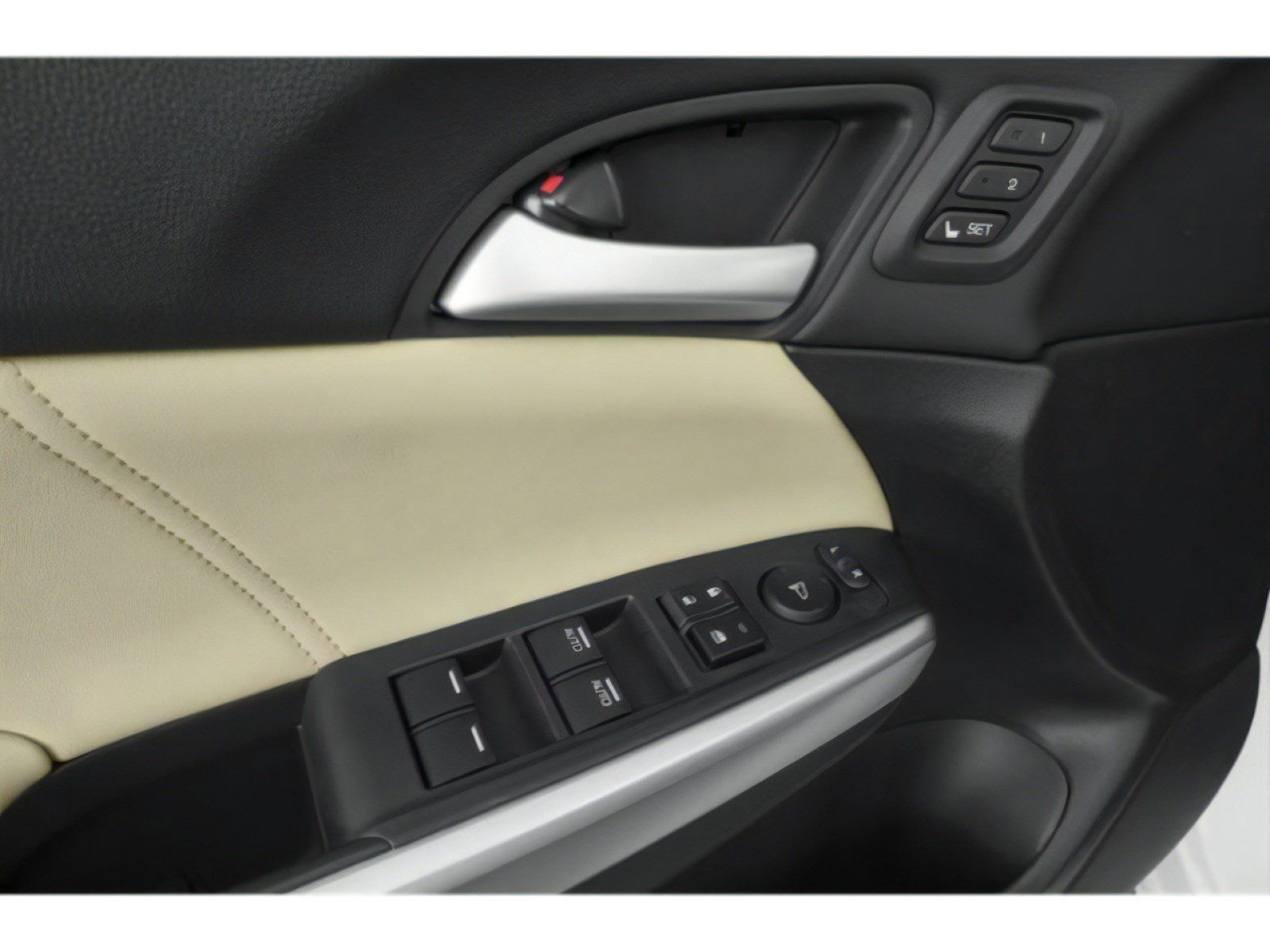 Used 2014 Honda Crosstour EX-L image 14