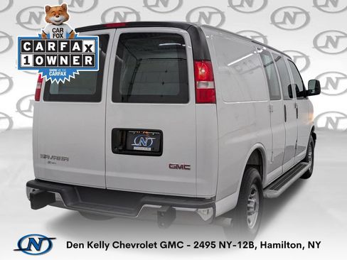 Used 2025 GMC Savana 2500 w/ Driver Convenience Package RWD image 2