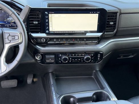 Certified 2024 Chevrolet Silverado 2500 LTZ w/ LTZ Premium Texas Edition image 19