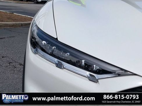 Used 2023 Ford Mustang Mach-E Select RWD image 9