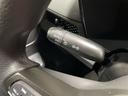 Used 2025 Honda CR-V EX image 22