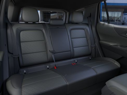 New 2026 Chevrolet Equinox LT AWD/4WD image 41