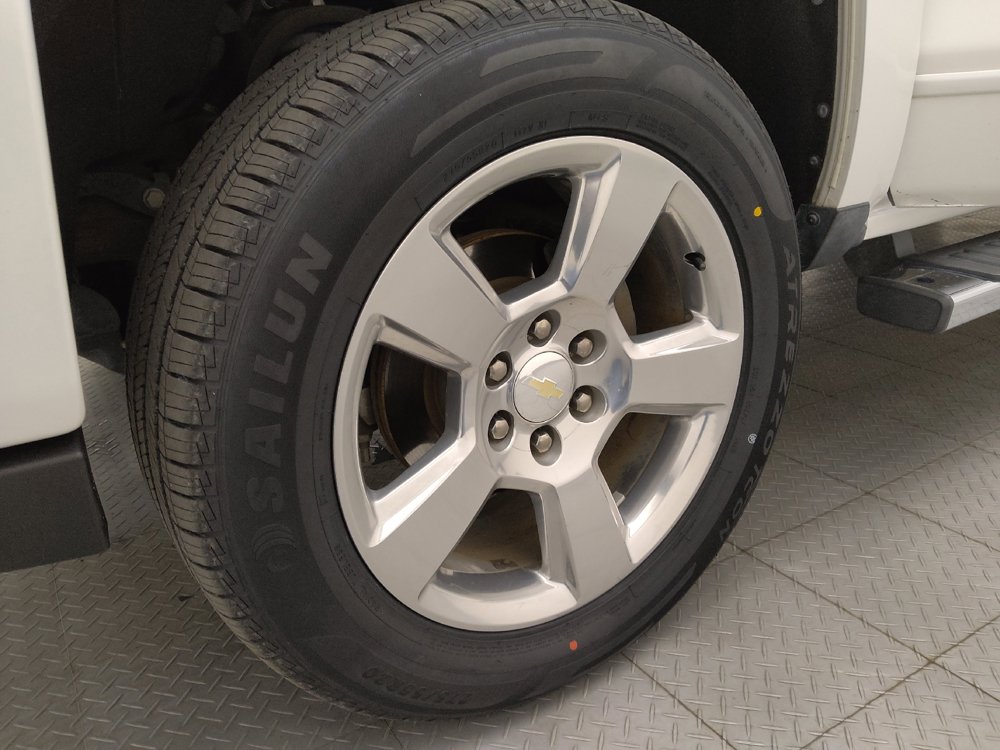 Used 2018 Chevrolet Silverado 1500 LT w/ All Star Edition AWD/4WD image 31