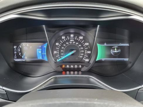 Used 2014 Ford Fusion Titanium FWD image 12