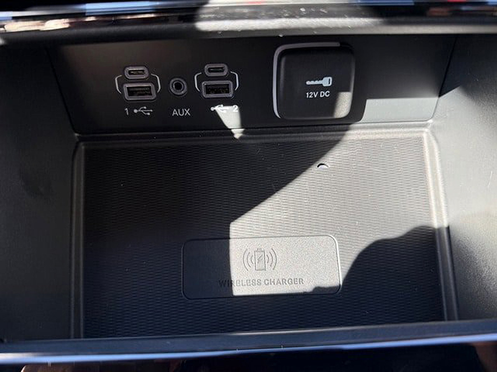 Used 2025 Jeep Grand Cherokee Altitude AWD/4WD image 26