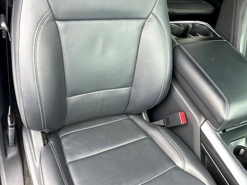 Used 2022 Ford F150 XLT w/ Equipment Group 302A High image 27