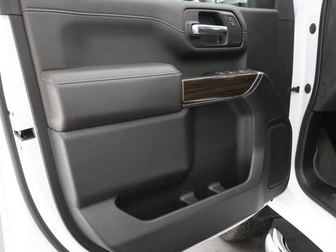 Used 2022 Chevrolet Silverado 2500 LT w/ Convenience Package AWD/4WD image 39