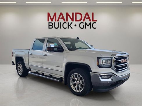 Used 2017 GMC Sierra 1500 SLT w/ SLT Premium Package image 4