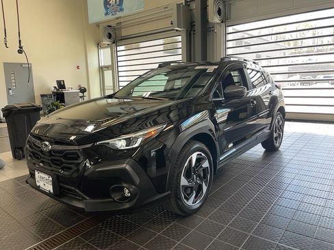 Used 2025 Subaru Crosstrek 2.5i Limited AWD/4WD image 2
