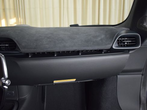 New 2025 McLaren Artura Spider image 19