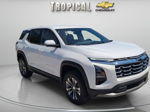 New 2026 Chevrolet Equinox LT w/ Safety and Technology Package FWD image 4