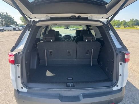 Used 2021 Chevrolet Traverse LT AWD/4WD image 19