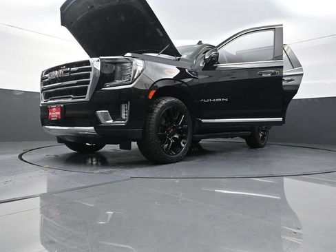 Used 2022 GMC Yukon SLT w/ SLT Premium Package AWD/4WD image 41