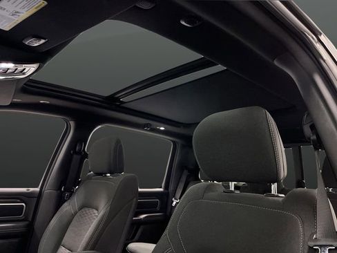 Used 2025 RAM 1500 Big Horn image 7