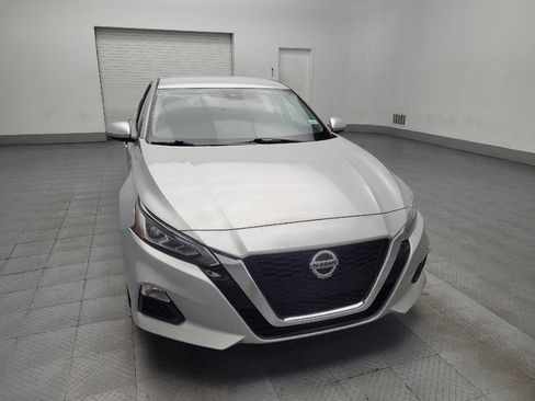 Used 2021 Nissan Altima 2.5 SV image 14