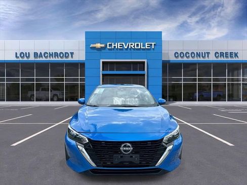 Used 2024 Nissan Sentra SV FWD image 3