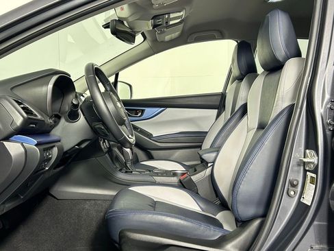 Used 2023 Subaru Crosstrek Hybrid w/ Popular Package #3 image 30