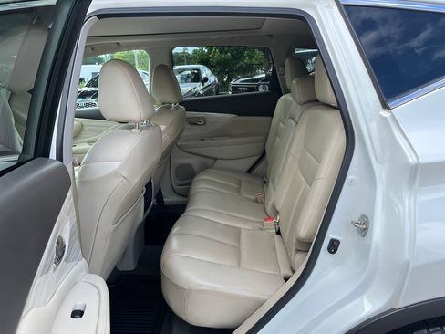 Used 2018 Nissan Murano Platinum w/ Cargo Package FWD image 26