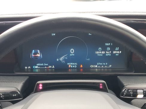 Used 2022 Lincoln Navigator Reserve image 15