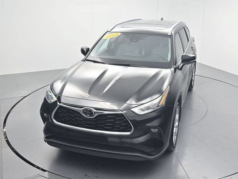 Used 2023 Toyota Highlander Limited AWD/4WD image 49