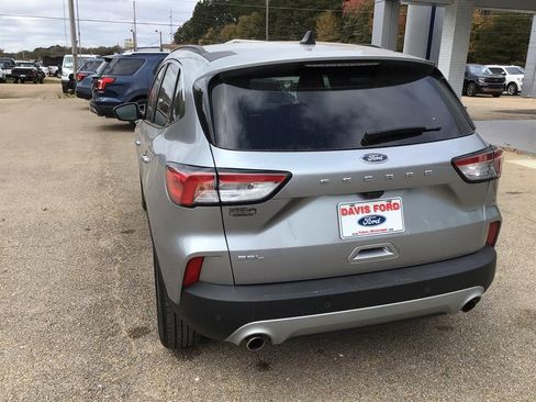 Used 2021 Ford Escape SEL image 15