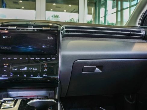 Used 2022 Hyundai Tucson Limited FWD image 18