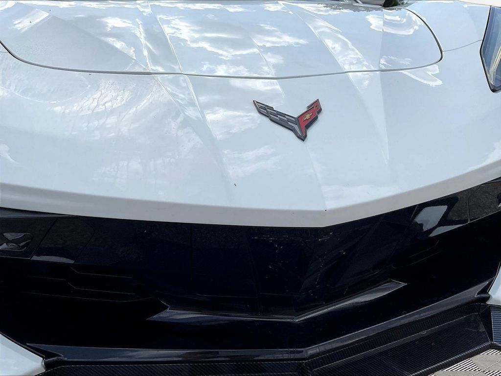Used 2023 Chevrolet Corvette Stingray Premium Cpe w/ Z51 Performance Package RWD image 34