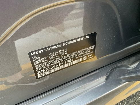 New 2026 BMW 330i Sedan w/ Premium Package image 35