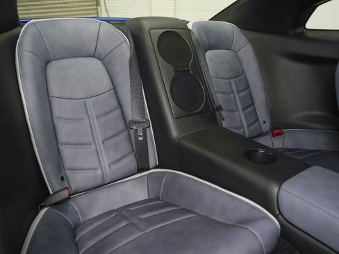 Used 2020 Nissan GT-R Premium AWD/4WD image 39