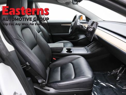 Used 2023 Tesla Model 3 Standard Range image 21