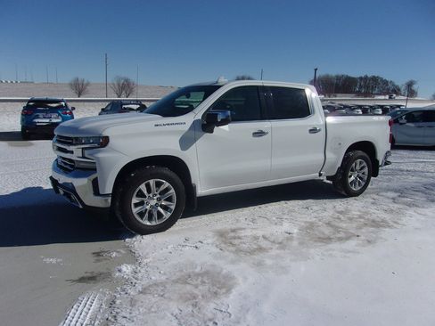 Used 2019 Chevrolet Silverado 1500 LTZ w/ LTZ Premium Package image 6