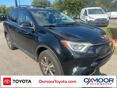 Used 2018 Toyota RAV4 XLE AWD/4WD image 1