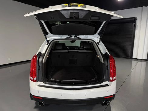 Used 2013 Cadillac SRX Luxury w/ Driver Awareness Package FWD image 13