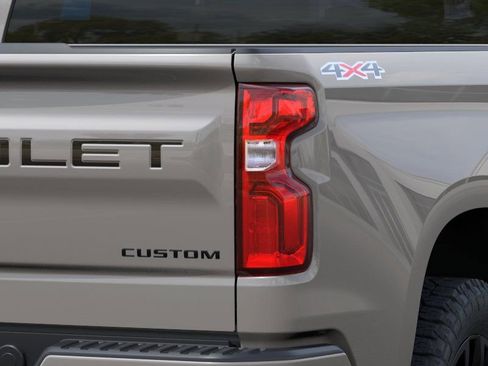 New 2026 Chevrolet Silverado 1500 Custom w/ LPO, Dark Essentials Package AWD/4WD image 11