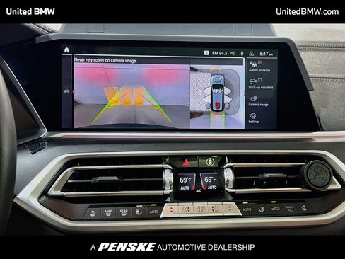Used 2022 BMW X7 xDrive40i AWD/4WD image 16