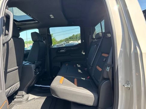 New 2026 GMC Sierra 1500 AT4 w/ AT4 Premium Package AWD/4WD image 28