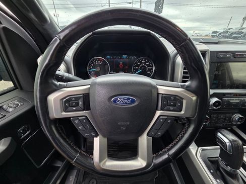 Used 2018 Ford F150 Platinum w/ Equipment Group 701A Luxury image 14