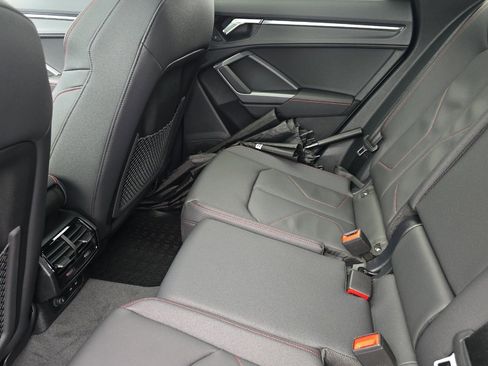 New 2025 Audi Q3 2.0T Premium Plus image 11