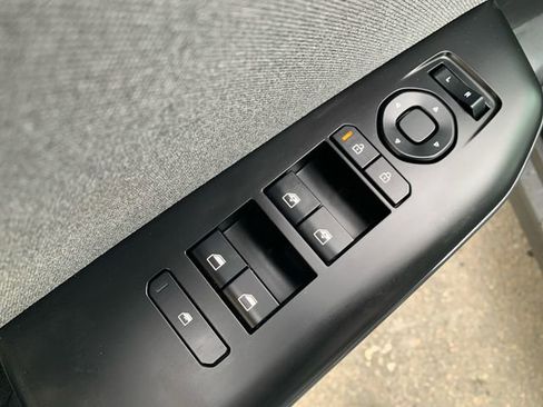 Used 2025 Kia K4 EX image 23