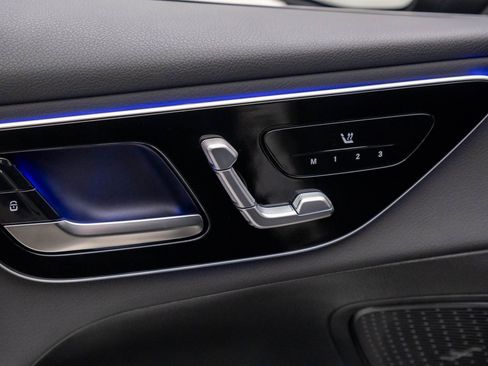 New 2026 Mercedes-Benz GLC 300 4MATIC image 16