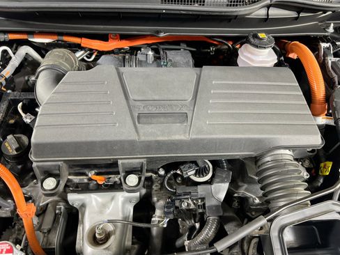 Used 2022 Honda CR-V Touring image 30