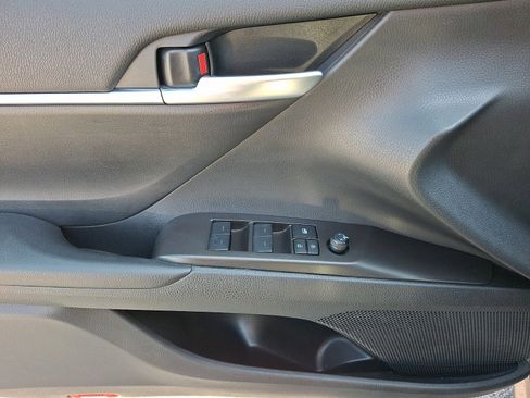 Used 2024 Toyota Camry LE FWD image 12