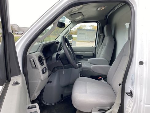 New 2025 Ford E-350 and Econoline 350 Super Duty w/ Power Equipment Group image 23