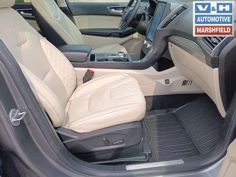 Used 2023 Ford Edge Titanium w/ Equipment Group 301A AWD/4WD image 32